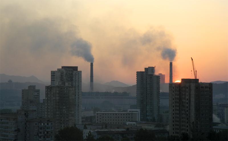 Foto: Severn� Korea-Pyongyang at dusk