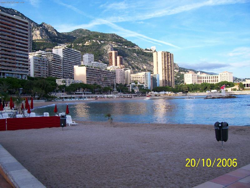 Foto: Monako-Pl� v Monte Carlu.