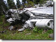 Trosky lietadla na Slem�