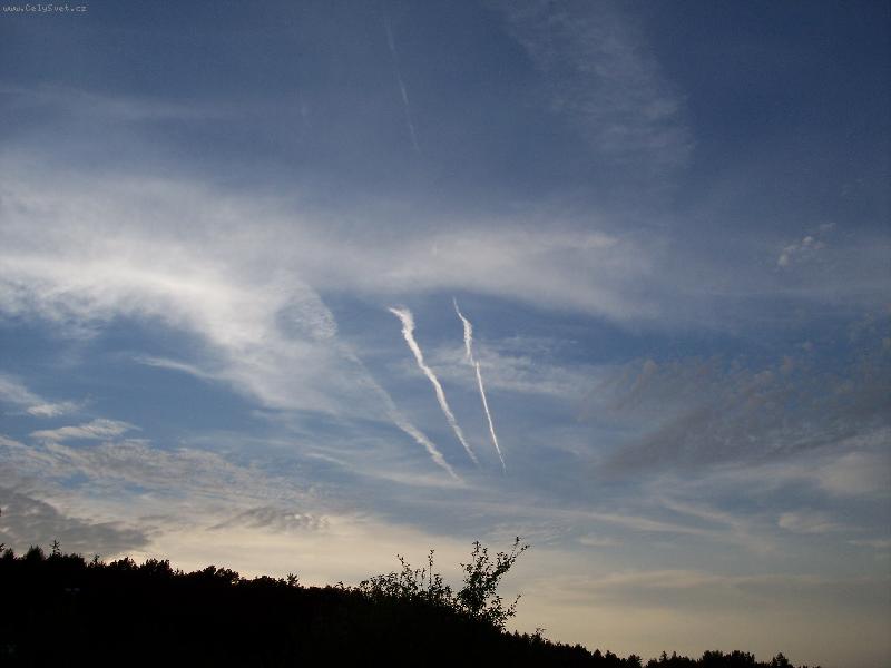 Foto: nebe-za soumraku